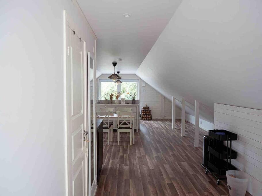A Lovely Bright Apartment With It'S Own Entrance Kungsbacka Esterno foto