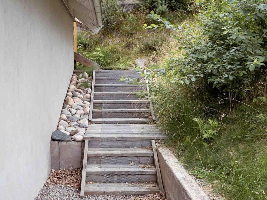 A Lovely Bright Apartment With It'S Own Entrance Kungsbacka Esterno foto